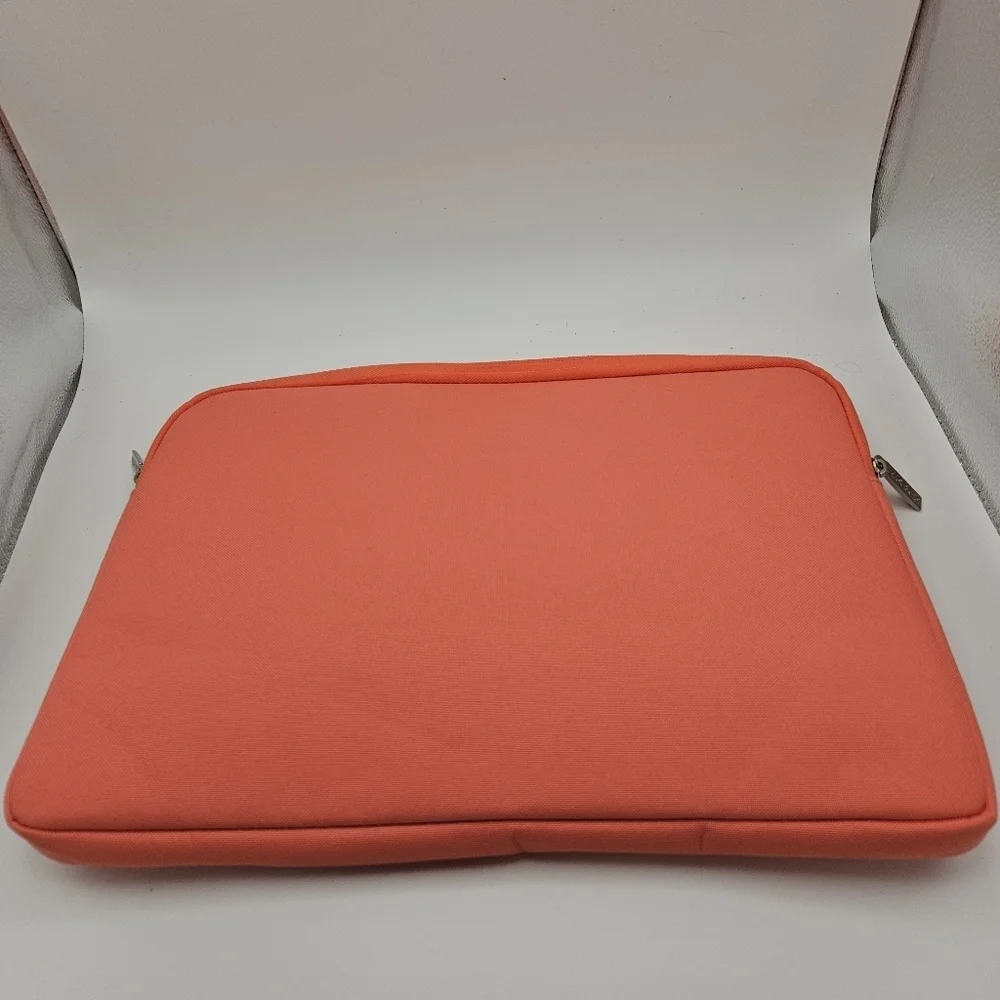 Mosiso laptop sleeve in Coral for 13-14 inch laptop